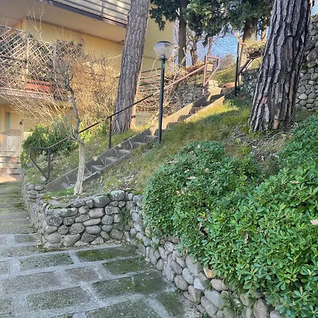 Casa Chiara For Nature Lovers Lejlighed Costermano